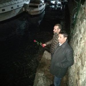 Savona, una rosa nel porto per ricordare la fuga di Turati con Pertini e Parri