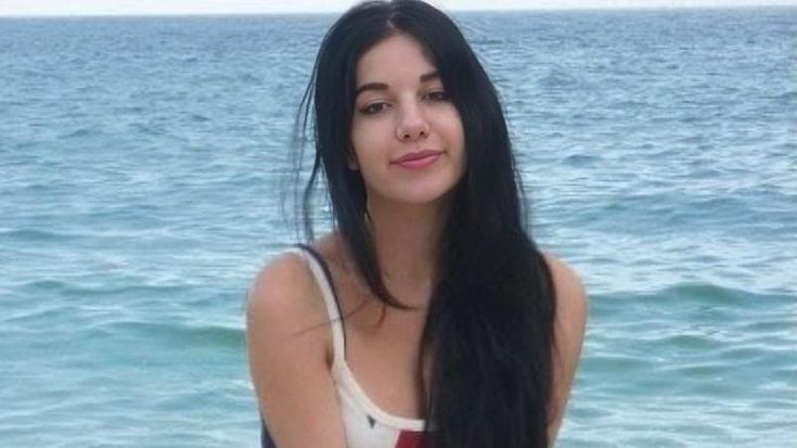 Auriane Laisne uccisa nella chiesetta in rovina a La Salle: 25 anni di carcere all’ex fidanzato