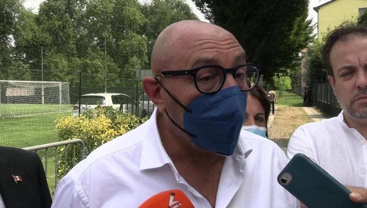 Luca Bernardo ammette: "La pistola? L'ho portata in ospedale perché minacciato, mai in corsia"