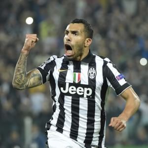 Juventus, il Boca si 'arrende': "Tevez rispetterà il contratto". E all'Apache ritirano la patente
