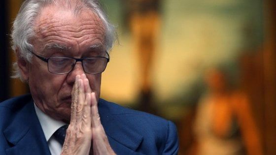 Bazoli: "Io, Cuccia, il Corriere e la lunga stagione della finanza cattolica"