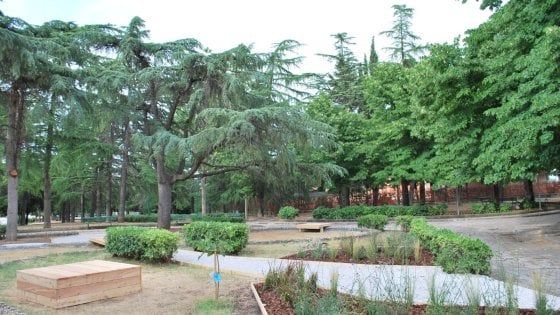 Potenza, nella villa comunale di Lavello nasce un "giardino vista mare"