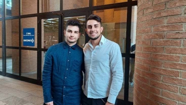 "Forza Alex", su Facebook nasce un gruppo per aiutare il ragazzo che uccise il padre per difendere la madre