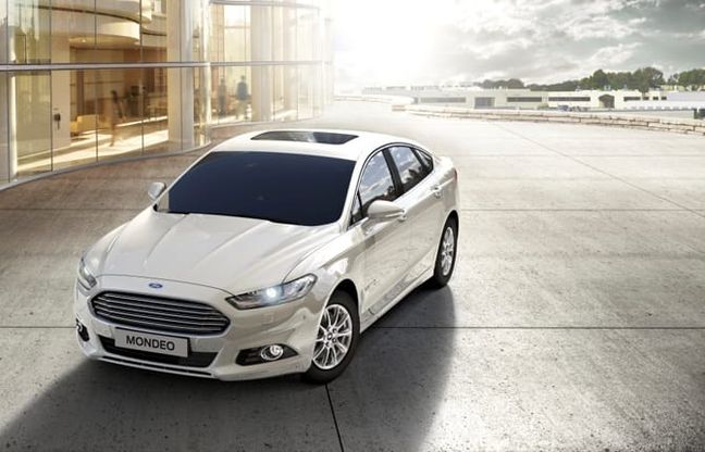 Ford Mondeo Hybrid: dal 2019 arriva la Station Wagon