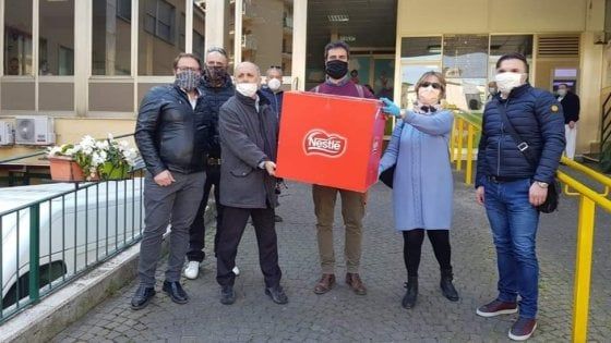 Uova di Pasqua rubate a Napoli, in dono ai piccoli pazienti dell'ospedale  Santobono