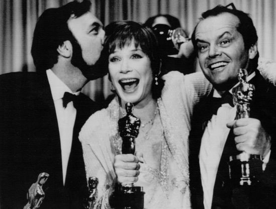 Shirley MacLaine compie 80 anni: e, per "festeggiare", torna in citt&agrave;