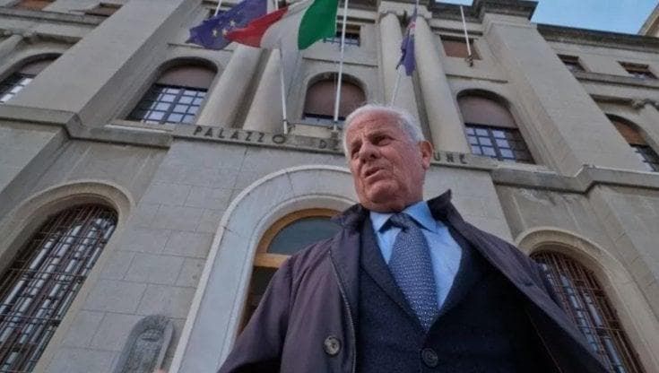 Il ritorno di Claudio Scajola, assume un portavoce politico e punta al Senato