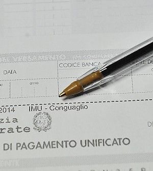 Crisi, le addizionali locali cresciute del 30%.Cos&igrave; si "mangiano" stipendi e pensioni