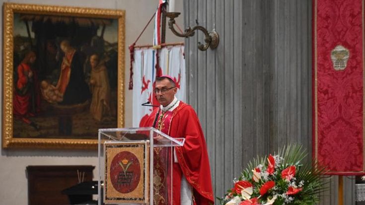 Firenze, l’allarme dell’arcivescovo Gambelli: “Sempre più persone abbandonano il centro”