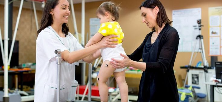 Disturbi della deambulazione: bisogna intervenire entro i due anni di vita
