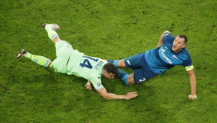Russia, niente nazionale per Dzyuba: autoerotismo in un video