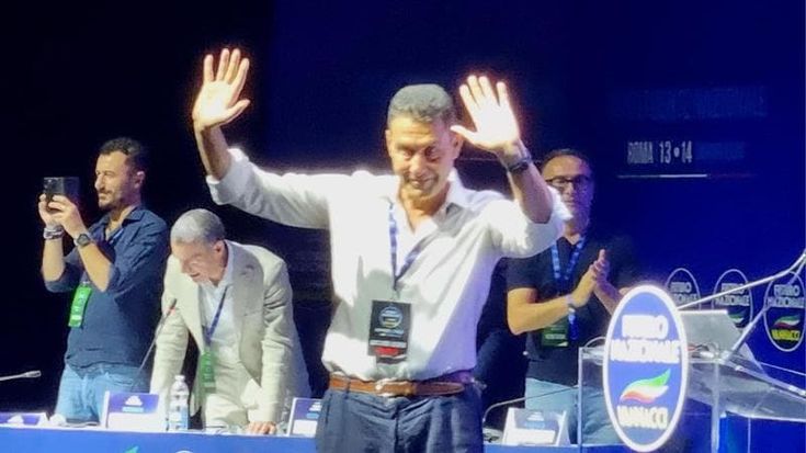 Vannacci: “Siamo la feccia, i figli di nessuno e fierissimi di esserlo”