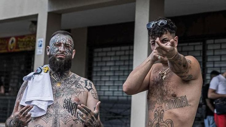 Dalla trap al traffico di droga: arrestato il duo 167 Gang: fortino a Malnate e armi