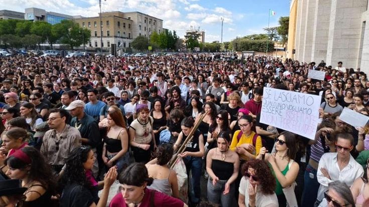Ilaria Sula, la protesta alla Sapienza: “Basta violenza, siamo arrabbiate”