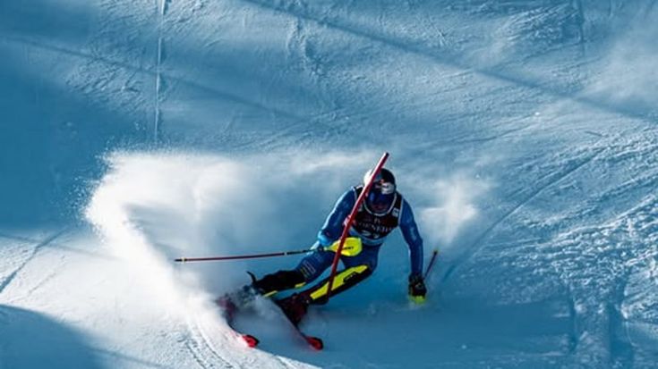 Madonna di Campiglio, l’università dello sci: c’è lo slalom sulla pista di Thoeni, Tomba e Stenmark