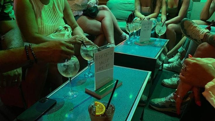 Due minorenni intossicate dall’alcol a Firenze, boom di ricoveri a Santa Maria Nuova