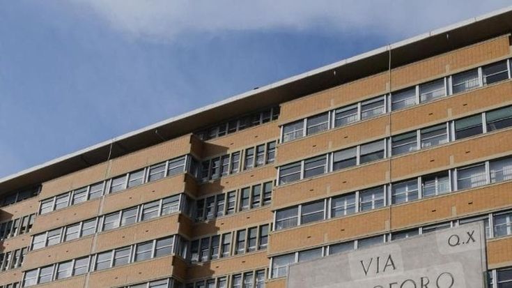 Risolto il mistero del sibilo che toglie il sonno ai residenti di Garbatella: “Condizionatore rotto”