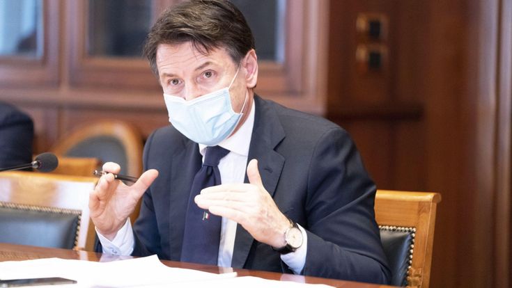 Rilancio, Conte vedrà le opposizioni. I dem: basta incertezze, ora le misure