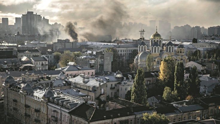 Giovani, nerd e con contratto part-time: ecco la squadra che guida i missili russi sugli obiettivi ucraini