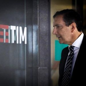 Battaglia finale per Telecom, Affari&Finanza domani in edicola