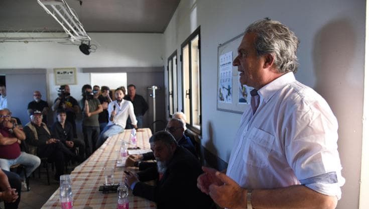 Dopo lo stop a Predappio Forza Nuova improvvisa un incontro al circolo Acli e la Diocesi si dissocia