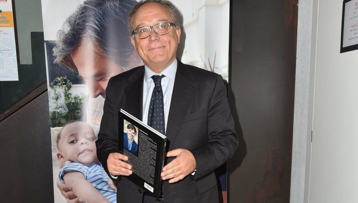 Parla Enrico Varriale: "Ho fatto una cosa che non si deve fare mai. Vi racconto la lite con la mia ex"