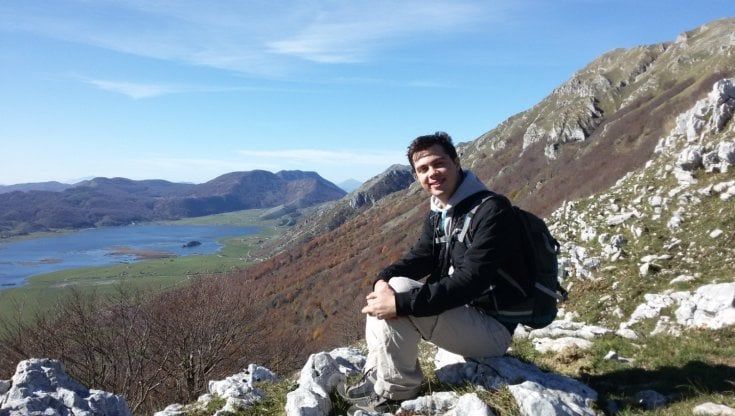 Simone, l'amico dei lupi: "Nelle fototrappole la vita nascosta degli animali"