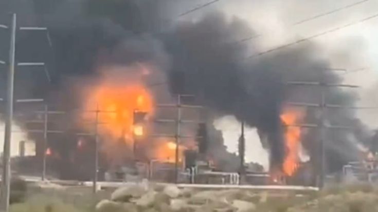 Israele, la guerra dell’energia: missili sul giacimento iraniano. Il regime: “Vendetta globale”