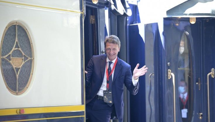 Trenitalia punta sul turismo lento e di lusso: ecco il convoglio della Dolce Vita