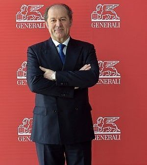 Le Generali di Donnet: "Adesso cambiamo pelle per battere il mercato avverso"