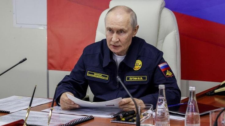 Putin minaccia le navi europee: “Basta sequestri o reagiremo”