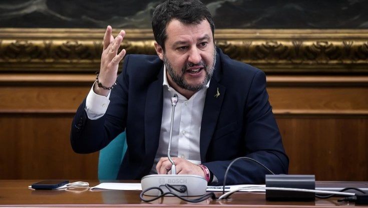 Sicilia al voto: "Palermo o Regione toccano a noi". Il diktat di Salvini alla Lega siciliana