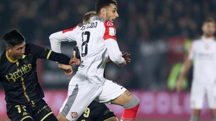 Serie B, il Venezia batte la Cremonese e aggancia il Como al secondo posto