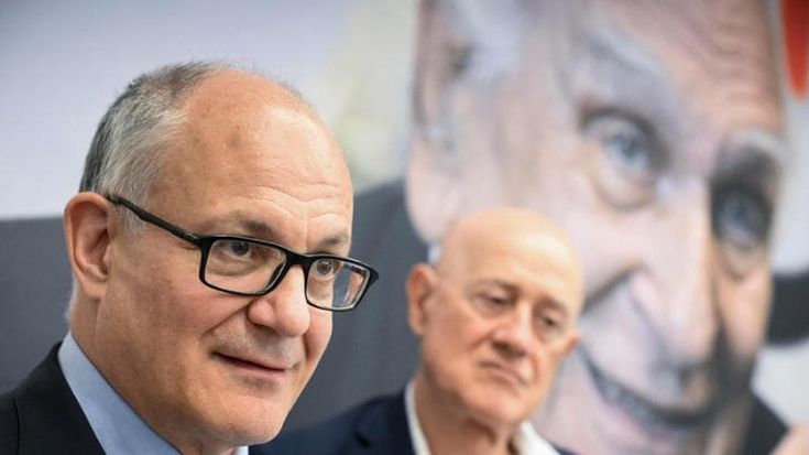 Marco Pannella, l’annuncio del sindaco Gualtieri: “Una piazza a lui dedicata davanti Rebibbia”