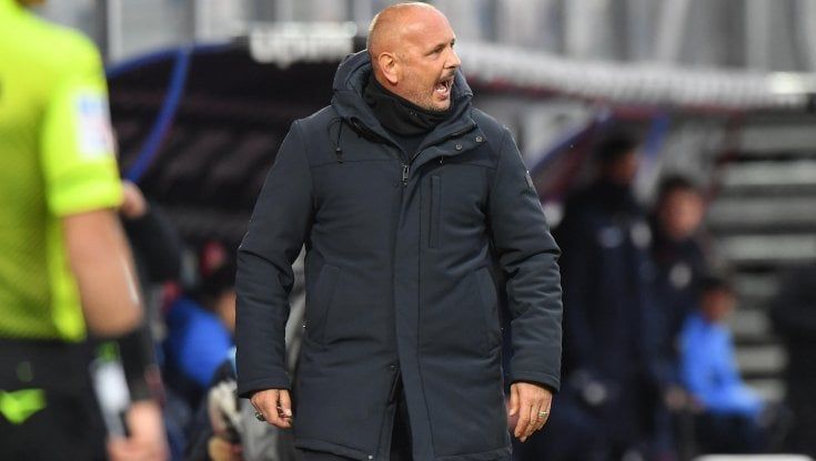 Bologna, Mihajlovic: "Primo tempo da schifo, rimonta merito di chi è entrato"