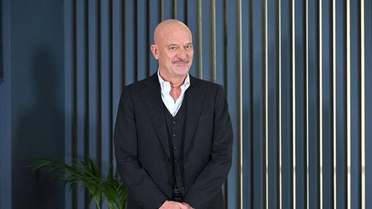 Bisio: “Sono un pensionato felice. Le mie indagini in provincia per scoprire un’Italia diversa”