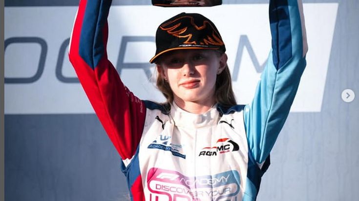Ella Hakkinen, nel nome del padre: la figlia di Mika entra in McLaren