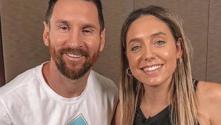 Messi, la giornalista e la moglie: il triangolo fuori campo che accende gossip e gelosia