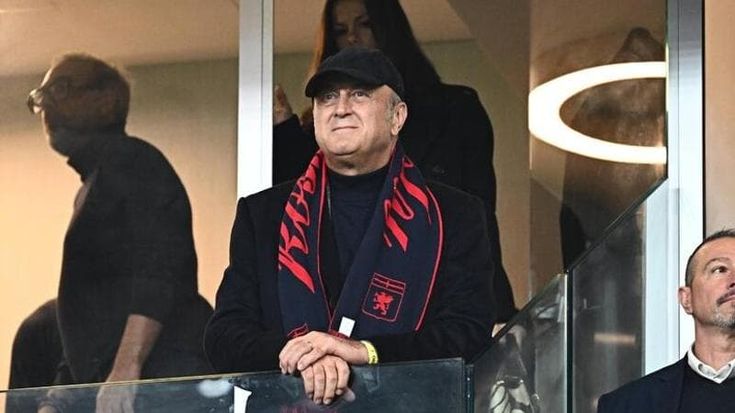 Genoa, festa in piazza. Il presidente Sucu ai tifosi: “Vieira con noi dieci anni”