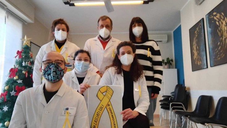 Coccarda gialla per protesta: "Noi medici di famiglia lasciati soli"
