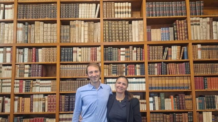 Prati, chiude l’agenzia immobiliare al suo posto apre una libreria