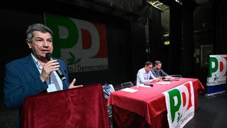 Castellammare, dopo l'inchiesta della Dda Ruotolo a Vicinanza: "Voto inquinato, giunta al capolinea"