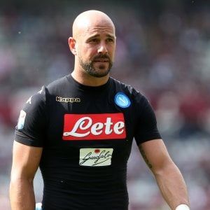 Napoli, Reina al bivio: rinnovo o addio. Berenguer, rinvio di una settimana