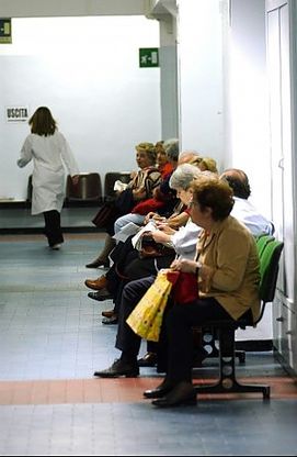 L'agonia degli sportelli Urp,<br />cos&igrave; i quartieri perdono pezzi