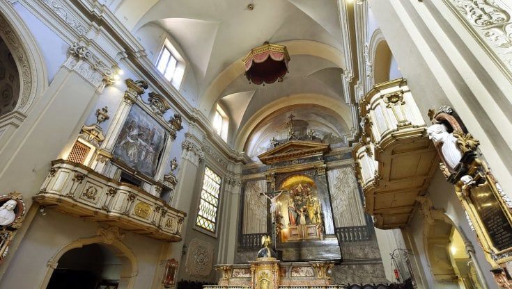 Presa una banda di falsi restauratori delle opere d'arte della Chiesa