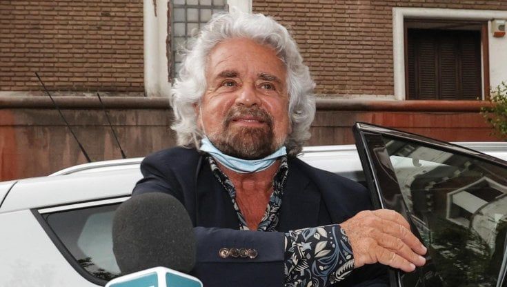 Grillo vede Conte, ricorso al tribunale di Napoli per chiedere la revoca della sospensione: "Sua leadership mai messa in discussione"