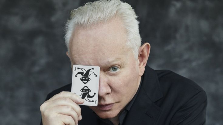 Joe Jackson: “Negli anni 80 ho esagerato, ora scelgo solo le canzoni migliori”