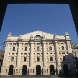 Golden Power, arriva la norma per difendere le aziende italiane dalle scalate straniere