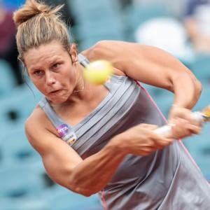 Tennis, Bad Gastein: Knapp vince il derby con la Errani ma poi cede in finale alla Stosur