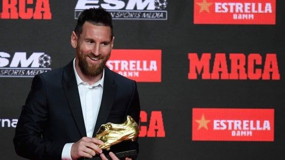 Barcellona, Scarpa d'oro a Messi: ''Champions speciale, ma Liga più importante''